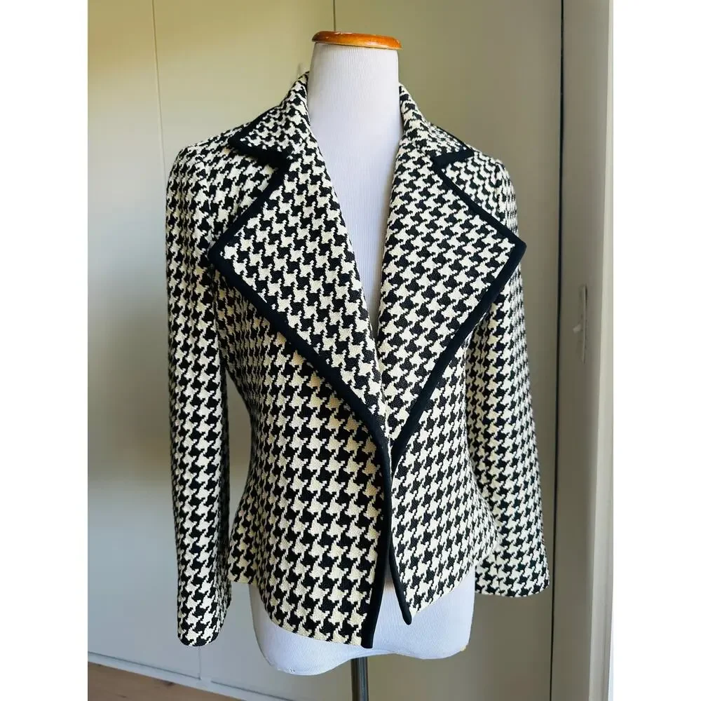 Womens Houndstooth Cropped Blazer/Jacket size 2 Linda Allard Crm/Black Classic